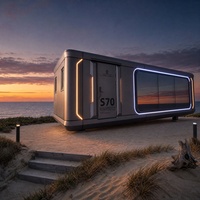Cabine préfabriquée en forme de capsule pour les zones climatiques froides, maison modulaire isolée avec fenêtres en verre pleine hauteur