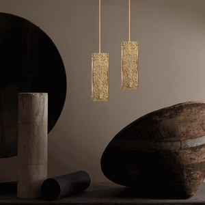 Luminaire suspendu carré moderne en laiton texturé finition or 3000K luminaire suspendu vertical pour îlot de cuisine bar entrée - Product Image 2