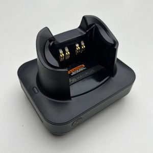 Cargador de Escritorio Individual Inteligente PMPN4135 AC/DC de 5W, Material ABS, para Radio Bidireccional - Product Image 1