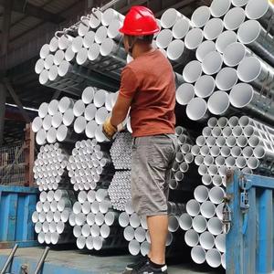 Tuyau en acier sans soudure revêtu de plastique, section ronde, longueur 6 m, laminé à chaud, non huilé, avec extrémités à bride pour le transport d'eau - Product Image 4
