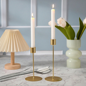 Portavelas de Metal Dorado, Soporte para Velas de Pilar, Decoración para Mesa de Boda - Product Image 3