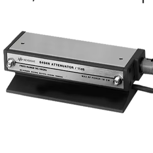 Atténuateur programmable 8496g, plage de fréquence : jusqu'à 4 GHz, perte d'insertion à 0 dB : 0,6 dB + 0,09 dB/GHz - Product Image 1