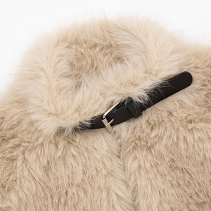 وصول جديد لربيع <span class=keywords><strong>2026</strong></span>: توب نسائي أنيق وجذاب مع سترة فرو ناعمة - Product Image 6