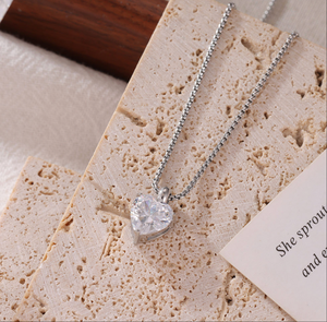 Collar de Cadena con Eslabones en Forma de Corazón, Chapado en Oro de 18K, Acero Inoxidable, con Diamante de Corte Asscher, Delicado y Moderno para Mujer, No se Deslustra - Product Image 4