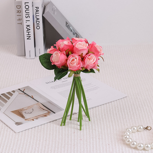Roses artificielles en soie, petites, portables, vente en gros transfrontalière, décoration simple, fraîche et douce, arrangement de table pour mariage et restaurant - Product Image 3
