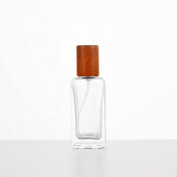 Flacons de parfum vides en verre transparent rectangulaires de qualité supérieure de 50 ml, vaporisateur fin à brume avec bouchons en bois, fond épaissi
