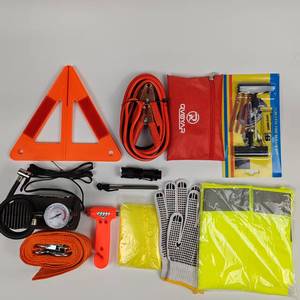 Kit de Primeros Auxilios para Auto, Asistencia en Carretera, Kit de Seguridad de Emergencia para Automóvil con Cables de Arranque - Product Image 2