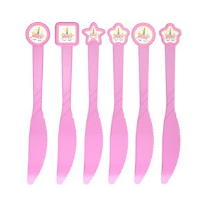 Ensemble de couverts de fête à thème dessin animé 60-80 pièces – Cuillères, fourchettes, couteaux en forme d'étoile pour anniversaires et décorations de fêtes - Product Image 2