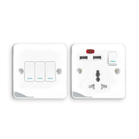 VBQN 86 Panel 3 Gang 2 Way Interrupteurs muraux Gamme UK Mur blanc Interrupteur de lumière ondulé moderne