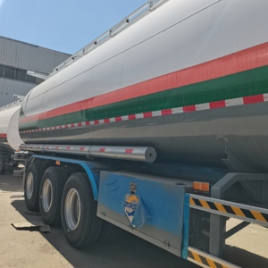 Prix usine Personnalisation Nouveau 40000 Litres 20000 Litres 3 Essieux 4 Essieux Carburant Pétrolier Semi Remorque <span class=keywords><strong>en</strong></span> <span class=keywords><strong>Promotion</strong></span> - Product Image 4