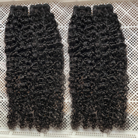 Luxuriöse, kutikula-ausgerichtete 100 % unbehandelte vietnamesische Echthaar-Bündel, Kinky Curly, doppelt gezogen, dicke Rohhaar-Extensions