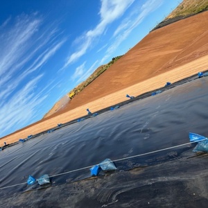 Black Smooth HDPE Geomembrane Pond Dam Liner 1.0mm/1.50mm/2.0mm Waterproof Anti-UV 50m Length for Mining <strong>Geotechnical</strong> - Product Image 2