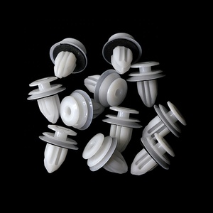 Đinh Tán Nhựa Bán Sỉ Kẹp Và Chốt Ô Tô D08 <span class=keywords><strong>10Mm</strong></span> - Product Image 3