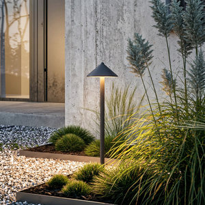 Lámpara Solar para Camino de Jardín, IP54 Impermeable, Forma de Cono, Iluminación Exterior para Césped y Patio - Product Image 2