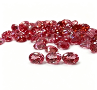 Laborgezüchteter Padparadscha-Saphir in Rosa-Orange, Eiförmiger Loser Edelstein