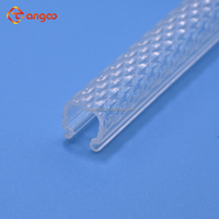 Couvercle diffuseur de lumière micro prismatique 3 faces PMMA haute transmittance usine OEM petit abat-jour à profil acrylique anti-éblouissement