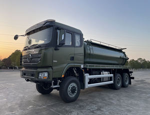 Camion <span class=keywords><strong>d</strong></span>'aspiration des eaux usées Shacman X3000 <span class=keywords><strong>vert</strong></span> tout-terrain 6x6 personnalisé avec deux pompes à huile, adapté aux travaux hivernaux. - Product Image 1