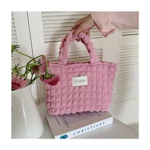 Quilted Tote Bag For Women Hot Selling Fashion Reusable Tote Bags Customized Girls Outdoor Silling Women Canvas Bags