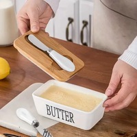 Beurrier rectangulaire en céramique avec couvercle et couteau - Récipient hermétique en bambou pour fromage, beurre et pâté, idéal pour la cuisine domestique