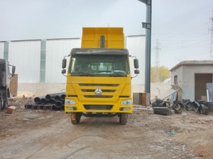 Camion diesel mini SINOTRUK HOWO 6X4 Euro 4, cabine climatisée confortable, benne hydraulique, télécommande automatique, occasion, poids lourd, Weichai - Product Image 6