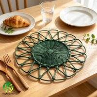 Tapis de table décoratifs bohèmes faits à la main de 15 pouces, en rotin naturel tissé, écologiques, lavables, antidérapants et légers