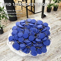 Vente en gros de cartes de membre RFID 125 kHz, étiquettes d'identification de proximité TK4100, porte-clés étanches et résistants aux intempéries