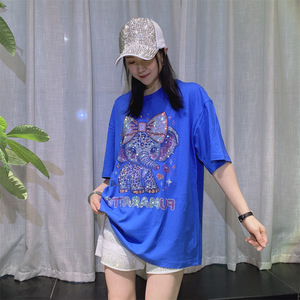 T-shirt da donna europea e americana con diamanti, a maniche corte, estiva, alla moda, ampia, in cotone ed elastan, stile coreano, <span class=keywords><strong>anime</strong></span> - Product Image 3