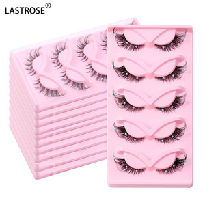 Nouveau Design <span class=keywords><strong>Foxy</strong></span> Winged Cat Eye Lashes Clear Band Full Strip Faux Mink Fluffy Eyelashes avec Diamond - Product Image 6