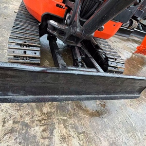 Mini excavadora usada en Japón de 2.7 toneladas, modelo Kubota U27 U30 U35, con dozer para la colocación de tuberías, muy vendida. - Product Image 6