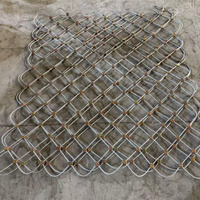Machine à tisser des mailles de protection contre les chutes de pierres industrielles pour système de barrière de sécurité en câble métallique