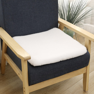 Coussin de siège en fausse fourrure de lapin, carré 45x45cm, coussin de chaise extra doux pour bureau, voiture, utilisation automne-hiver - Product Image 3