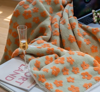 Couverture de canapé en polaire corail chaude pour l'automne et l'hiver, 100 % fibre de polyester, couverture de climatisation simple, épaisse, personnalisée, chaude et douce
