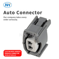Conector de cable sellado hembra Sumit 6189-0611 de 2 pines para inyector de combustible Hilux con sensor de golpes TOYOTAT 90980-11875