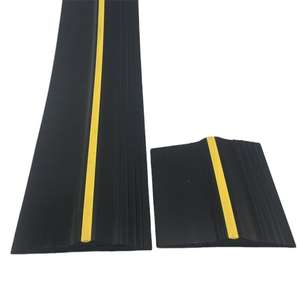 Bande <span class=keywords><strong>de</strong></span> joint d'étanchéité durable et résistante à l'eau pour bas <span class=keywords><strong>de</strong></span> <span class=keywords><strong>porte</strong></span> <span class=keywords><strong>de</strong></span> <span class=keywords><strong>garage</strong></span>, anti-chute <span class=keywords><strong>de</strong></span> feuilles, avec service <span class=keywords><strong>de</strong></span> découpe sur mesure - Product Image 6