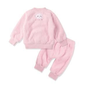 Set di neonate invernali <span class=keywords><strong>abbigliamento</strong></span> per bambini a maniche lunghe 2 pezzi Set per bambini invernali Boutique Coral Fleece Full poliestere servizio OEM - Product Image 3