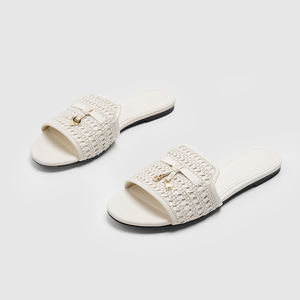 OEM ODM Babuchas para Mujer, Sandalias Planas Abiertas Cómodas y Más Vendidas, Pantuflas de Cuero Hechas a Mano para Vacaciones y Ocio al Aire Libre - Product Image 4
