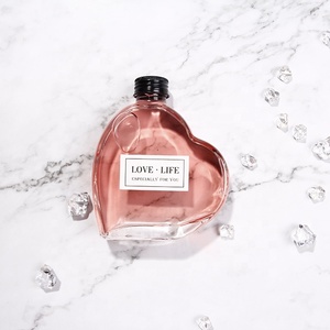 Tùy Chỉnh Thiết Kế Độc Đáo Rượu Tinh Thần Hình Trái Tim 200Ml Vodka Passion Chai Thủy Tinh Có Nắp - Product Image 1