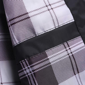 جاكيت بومبر رجالي كاجوال للأنشطة الخارجية والرياضية بسحاب مطلي وياقة واقفة رفيعة وبنمط عملي للبيع بالجملة - Product Image 5