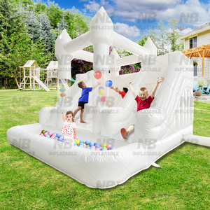 Castillo Inflable con Tobogán para Fiestas y Eventos, Nuevo Modelo de Alquiler, Casa Blanca Inflable para Bodas - Product Image 3