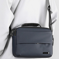 Sac bandoulière homme personnalisé en cuir PU noir, multifonctionnel et durable, sac de poitrine, fabricant OEM