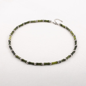 สร้อยคอลูกปัดไม้ไผ่หยกเทียมสีเขียว สร้อยคอไทเทเนียมสตีลสำหรับผู้ชาย เครื่องประดับแฟชั่น ดีไซน์เรขาคณิต - Product Image 3