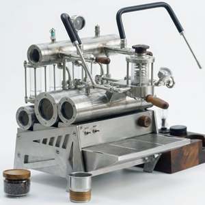 เครื่องชงกาแฟเอสเพรสโซแบบกึ่งอัตโนมัติ 3100 วัตต์ พร้อมพอร์ทาฟิลเตอร์ขนาด 58 มม. ระบบไอน้ำ วัสดุสแตนเลส 304  ฝาครอบไม้วอลนัท แรงดันไฟฟ้า 220 โวลต์ พร้อมคันโยกสปริง - Product Image 4