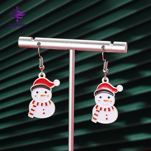 Pendientes de tuerca con diseño de árbol de Navidad a la moda, forma de mariposa de aleación de Zinc para aniversarios y vacaciones - Product Image 4