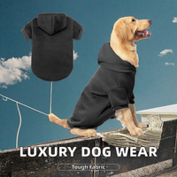 Venta al por mayor de lujo de verano y primavera ropa para mascotas personalizado perro grande sudaderas con capucha chaqueta patrón sólido algodón accesorio cálido para perros