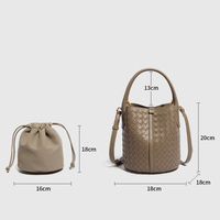 Sac seau bohème tressé en cuir PU fait main, couleur unie, grande capacité, rétro vintage, sac à bandoulière pour l'été