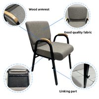 Chaise durable avec structure en acier et fer, pieds en tube d'acier, cadre en métal argenté, revêtement poudré, cadre en bois, accoudoirs en bois
