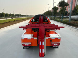 Camion de sauvetage Foton 4x4 Diesel manuel avec barre de remorquage pour <span class=keywords><strong>garage</strong></span> souterrain et assistance routière - Product Image 4