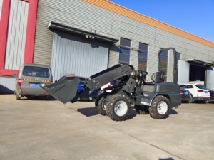 รถตักล้อยางขนาดเล็กแบบยืดไสลด์ได้ Kubota รุ่น TH180 ได้มาตรฐาน EPA เครื่องจักรไฮดรอลิกสำหรับงานดิน ใช้เครื่องยนต์และปั๊ม KUBOTA  มีจำหน่าย - Product Image 3