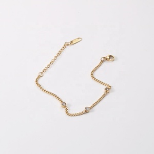 Gioielli da donna 18K PVD placcato oro triplo zircone cubico ciondoli in acciaio inossidabile braccialetto a catena spessa gioielli all'ingrosso - Product Image 1