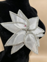 Ocstrade Vente en gros Applique de fleur en organza 3D faite à la main avec strass argentés